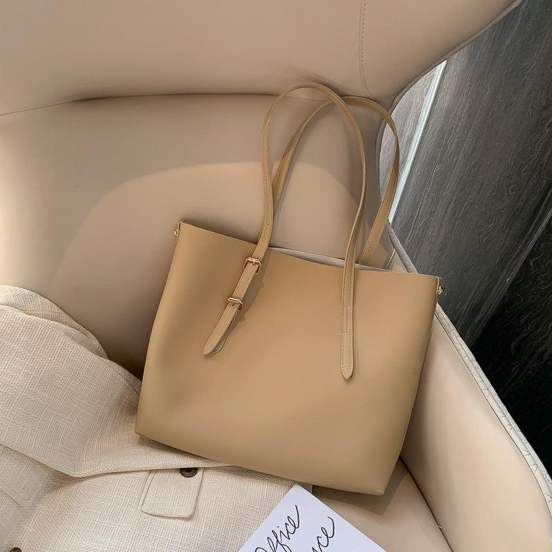 Women’s Large Tote Bag — Everyday Carryall