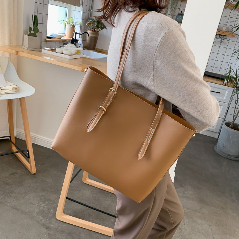 Women’s Large Tote Bag — Everyday Carryall