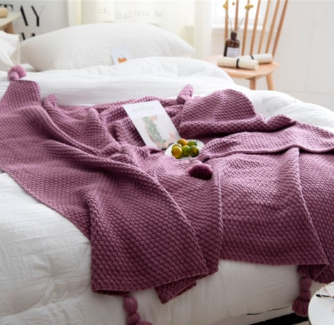 Nordic Fringed Knit Ball Blanket – Soft Throw / Shawl