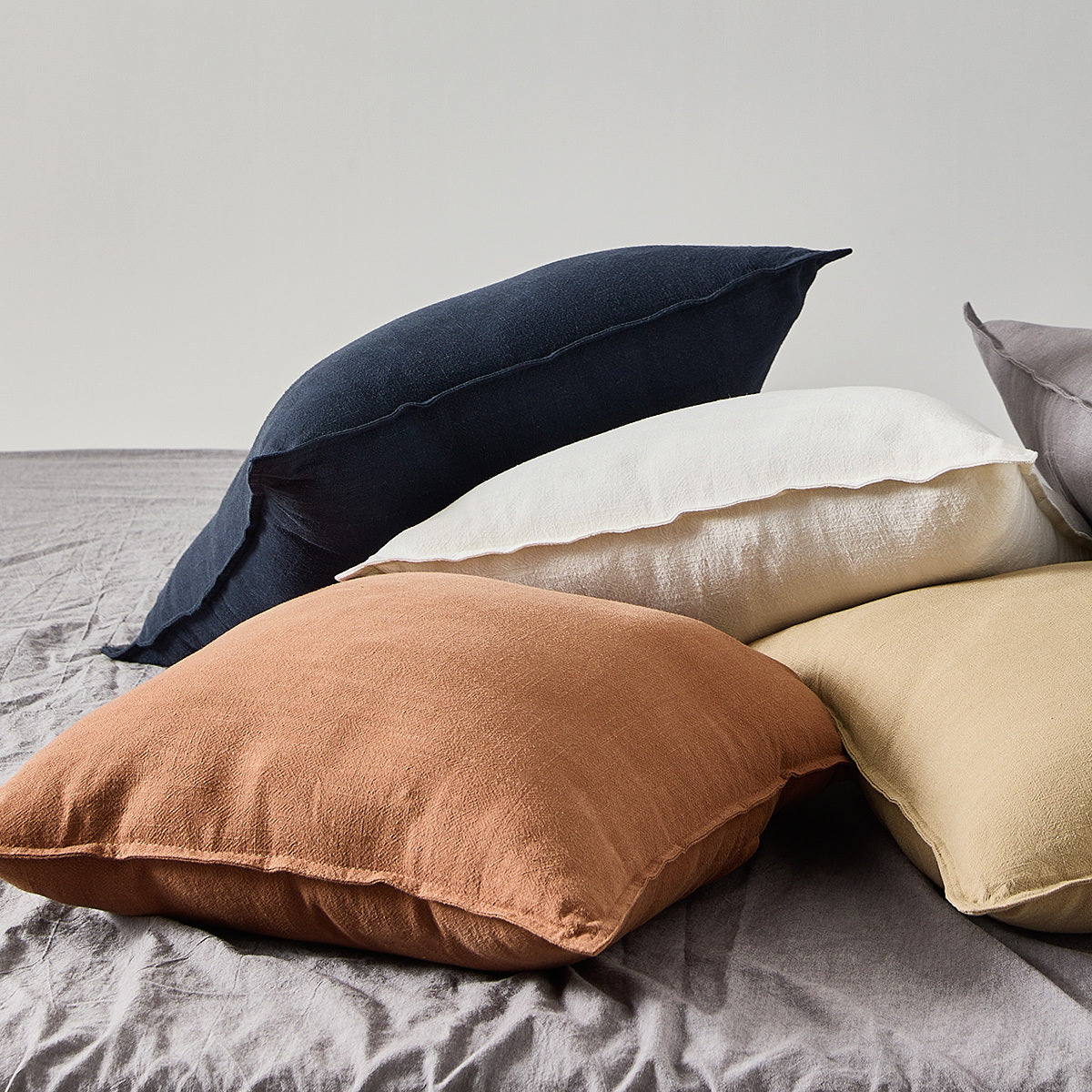 Linen & Cotton Pillow Cover – Modern Rustic Style