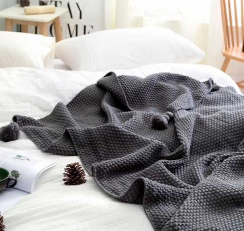 Nordic Fringed Knit Ball Blanket – Soft Throw / Shawl